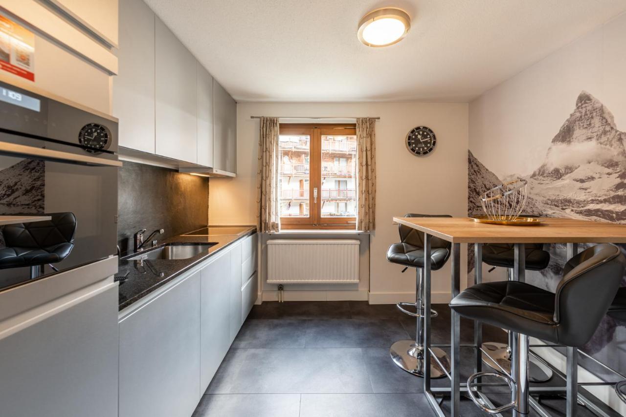 Central & Elegant Apartments,Partially With Fireplace, By Zermatt Rental المظهر الخارجي الصورة
