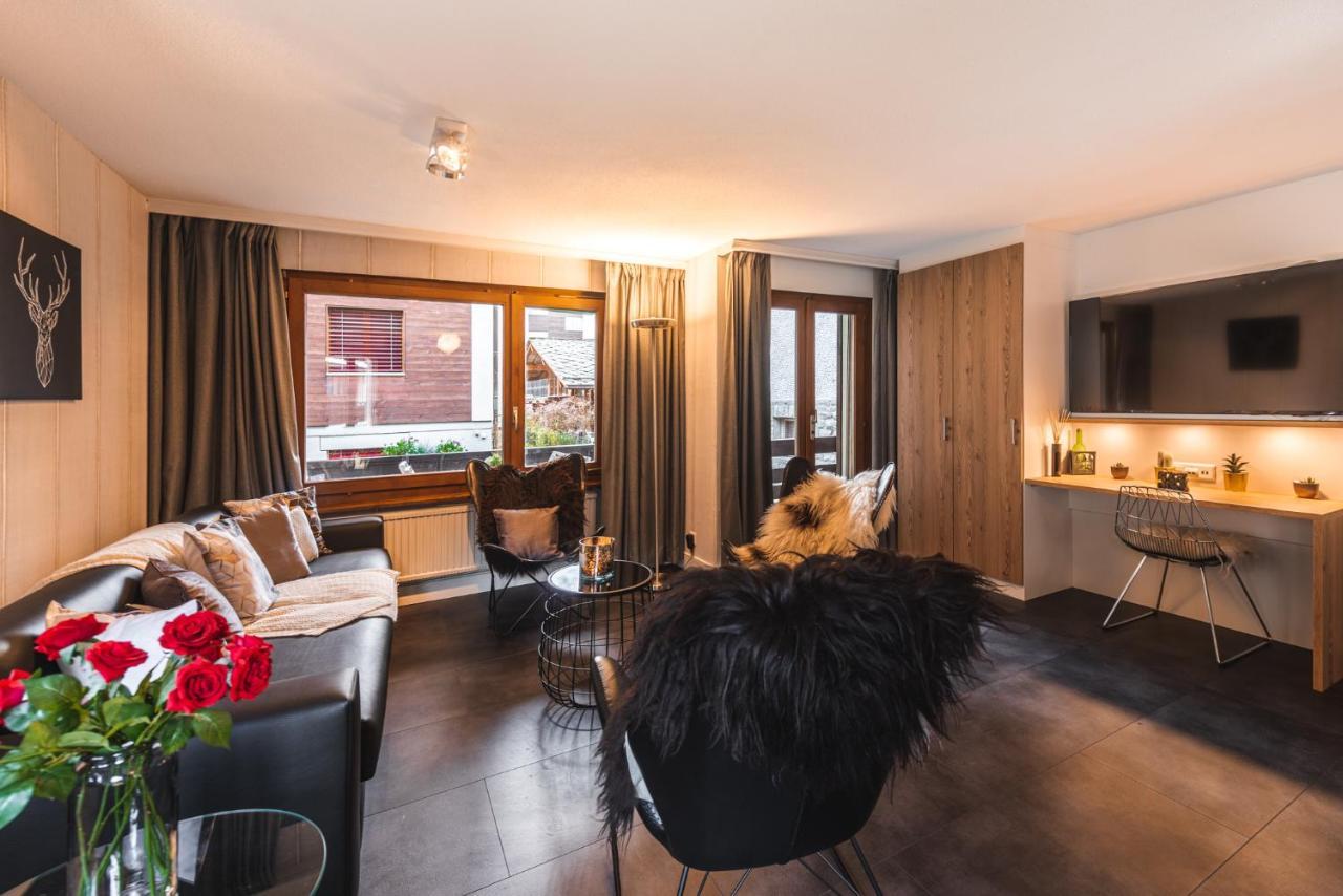 Central & Elegant Apartments,Partially With Fireplace, By Zermatt Rental المظهر الخارجي الصورة