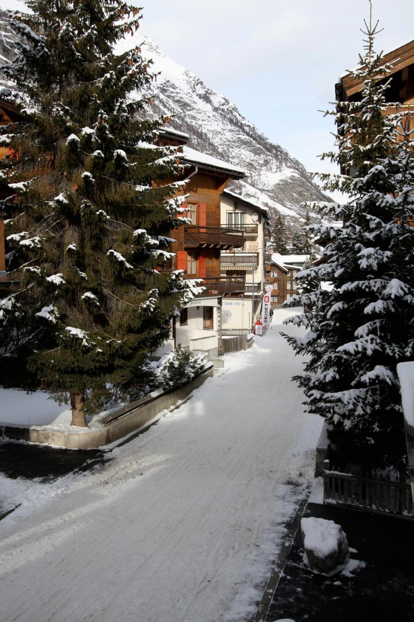 Central & Elegant Apartments,Partially With Fireplace, By Zermatt Rental المظهر الخارجي الصورة